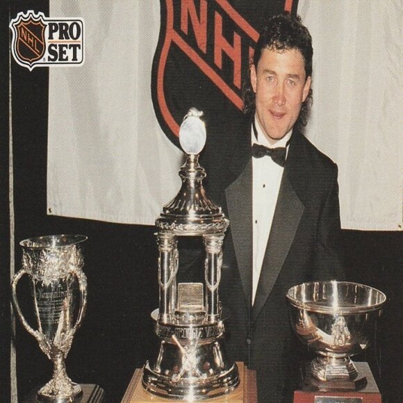 Ed Belfour Hockey Card Collection - Picture 3 of 3